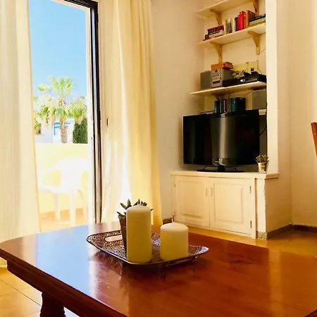 Alessandra Mit Sat-tv & Wifi In Puerto Del Carmen, Lanzarote - #120373